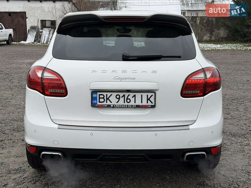 Внедорожник / Кроссовер Porsche Cayenne 2014 в Ковеле