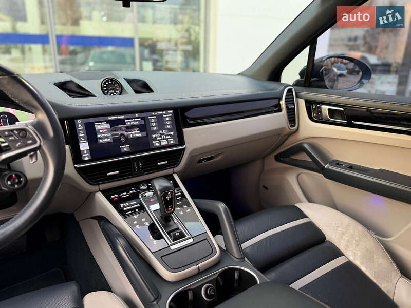 Внедорожник / Кроссовер Porsche Cayenne 2019 в Житомире фото 32 Внедорожник / Кроссовер Porsche Cayenne 2019 в Житомире