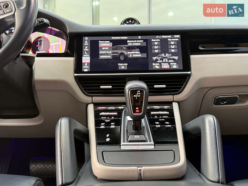Внедорожник / Кроссовер Porsche Cayenne 2019 в Житомире фото 25 Внедорожник / Кроссовер Porsche Cayenne 2019 в Житомире