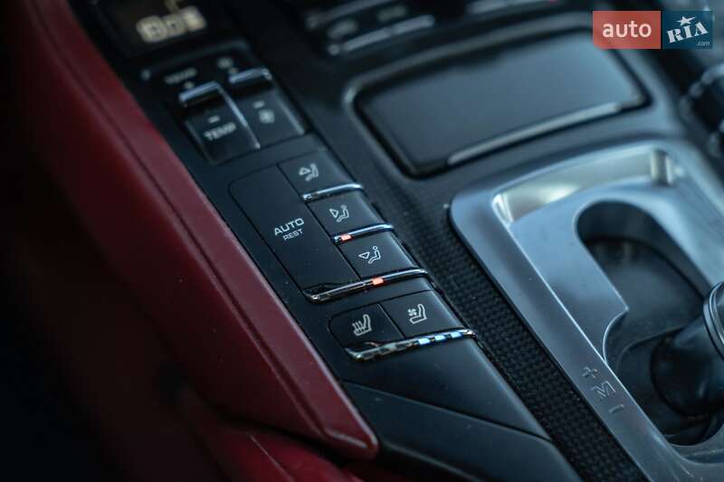 Внедорожник / Кроссовер Porsche Cayenne 2015 в Черновцах фото 34 Внедорожник / Кроссовер Porsche Cayenne 2015 в Черновцах