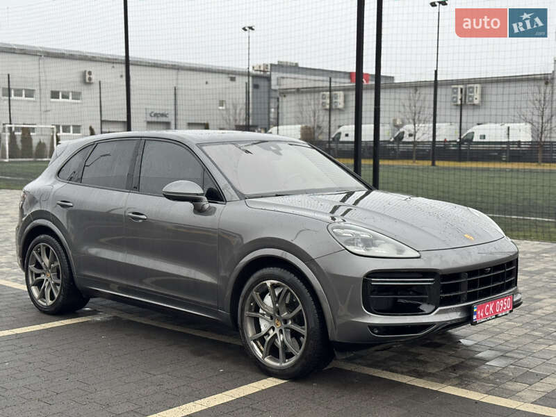 Внедорожник / Кроссовер Porsche Cayenne 2019 в Ужгороде