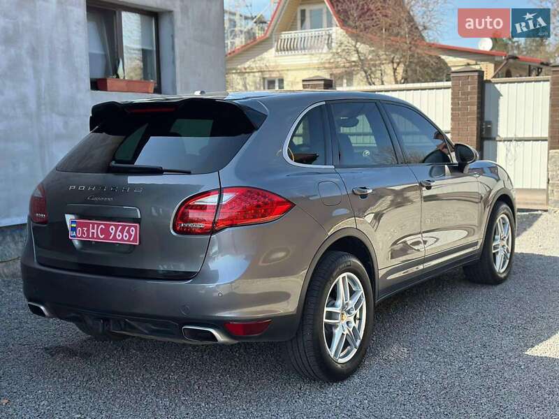 Внедорожник / Кроссовер Porsche Cayenne 2014 в Умани фото 2 Внедорожник / Кроссовер Porsche Cayenne 2014 в Умани