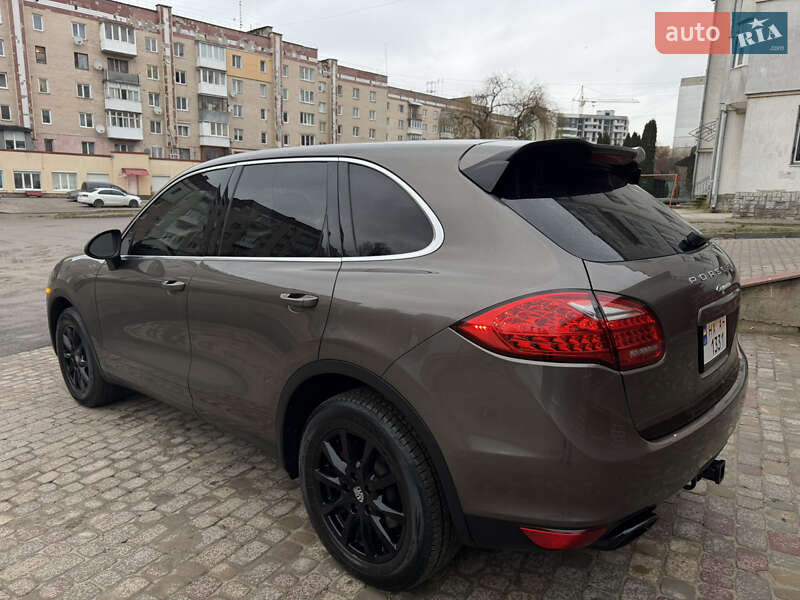 Внедорожник / Кроссовер Porsche Cayenne 2013 в Тернополе фото 5 Внедорожник / Кроссовер Porsche Cayenne 2013 в Тернополе