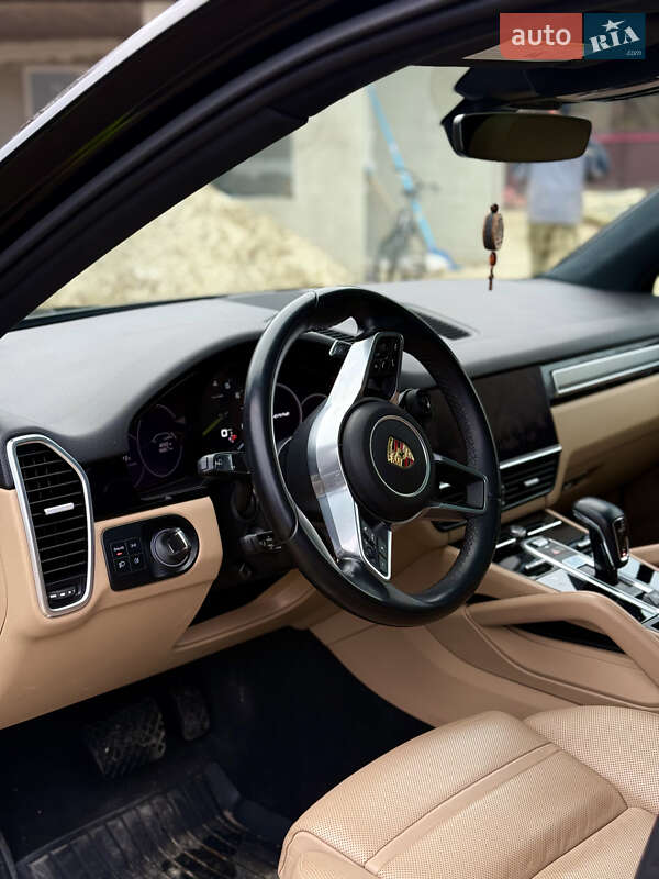 Внедорожник / Кроссовер Porsche Cayenne 2022 в Коломые