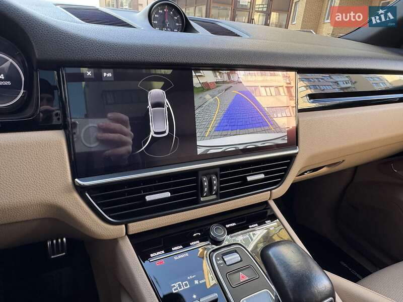 Внедорожник / Кроссовер Porsche Cayenne 2017 в Черновцах фото 31 Внедорожник / Кроссовер Porsche Cayenne 2017 в Черновцах