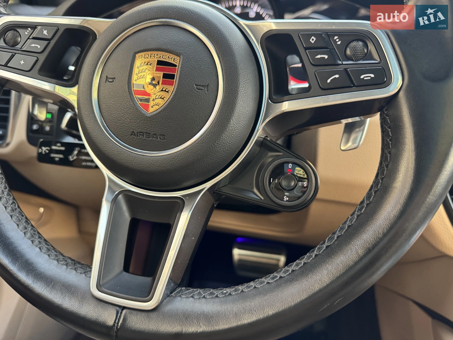2017 Porsche Cayenne - мініатюра 36