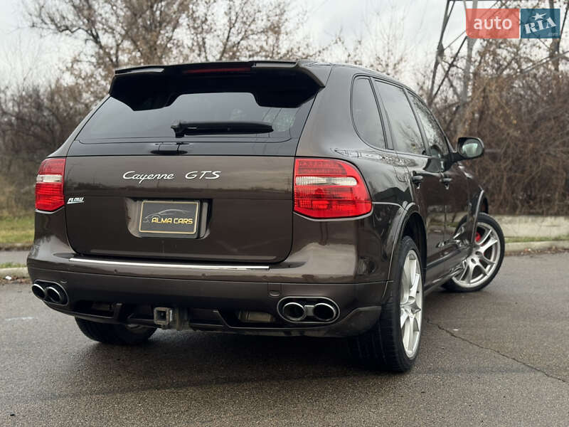 Внедорожник / Кроссовер Porsche Cayenne 2010 в Киеве фото 17 Внедорожник / Кроссовер Porsche Cayenne 2010 в Киеве