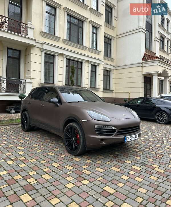 Porsche Cayenne 2010 Porsche Cayenne 2010