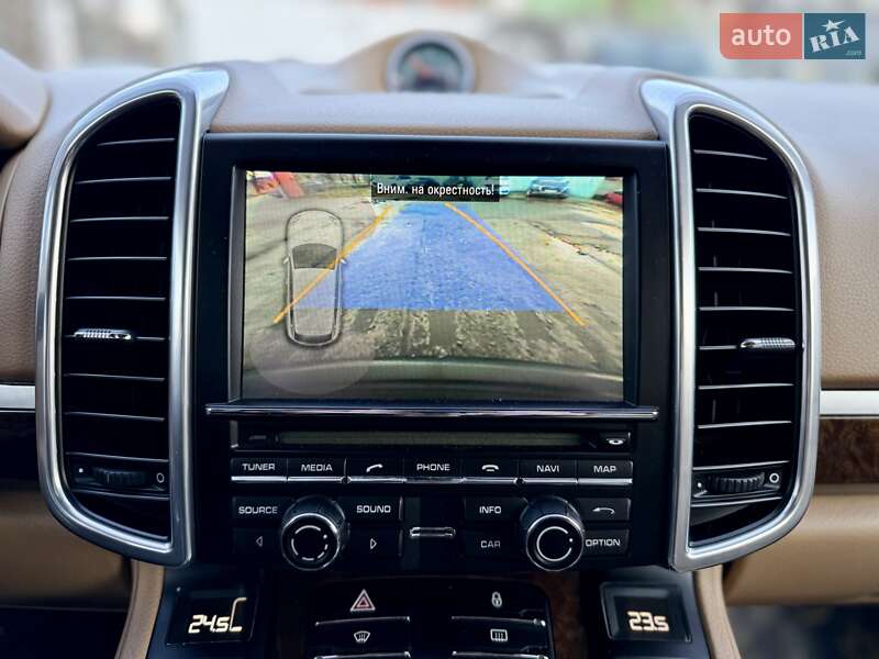 Внедорожник / Кроссовер Porsche Cayenne 2012 в Одессе