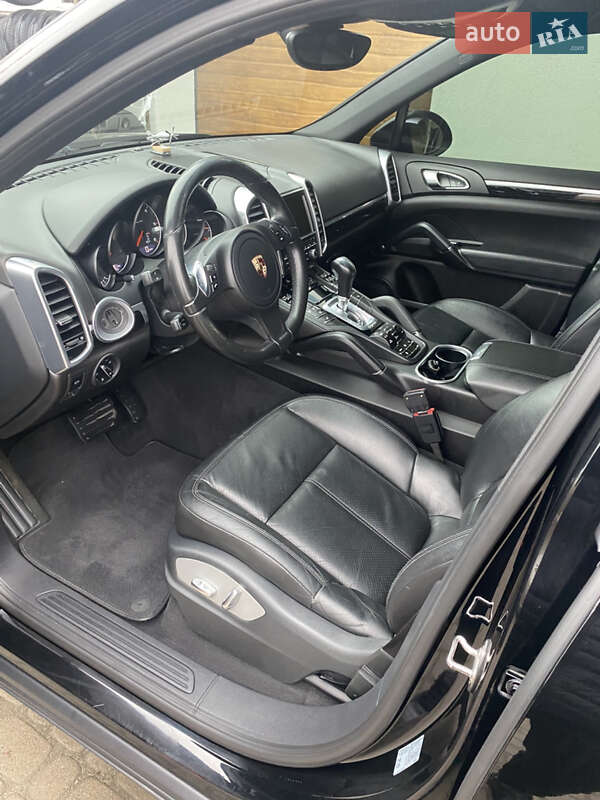 Внедорожник / Кроссовер Porsche Cayenne 2013 в Перемышлянах фото 20 Внедорожник / Кроссовер Porsche Cayenne 2013 в Перемышлянах
