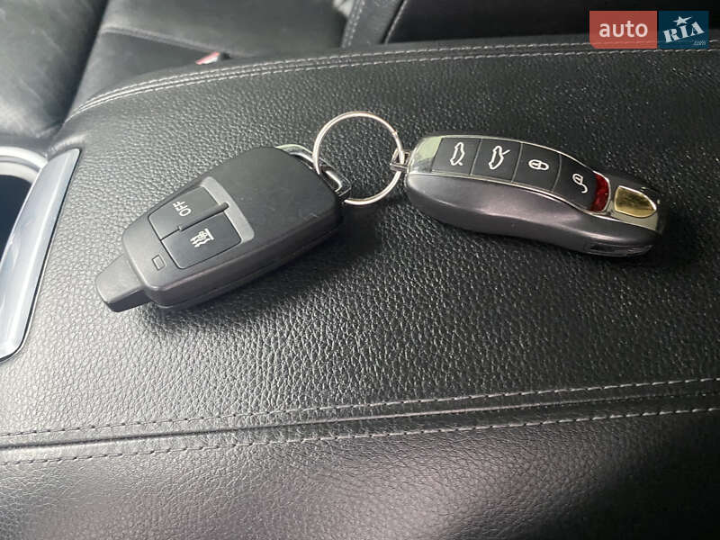 Внедорожник / Кроссовер Porsche Cayenne 2013 в Перемышлянах фото 21 Внедорожник / Кроссовер Porsche Cayenne 2013 в Перемышлянах