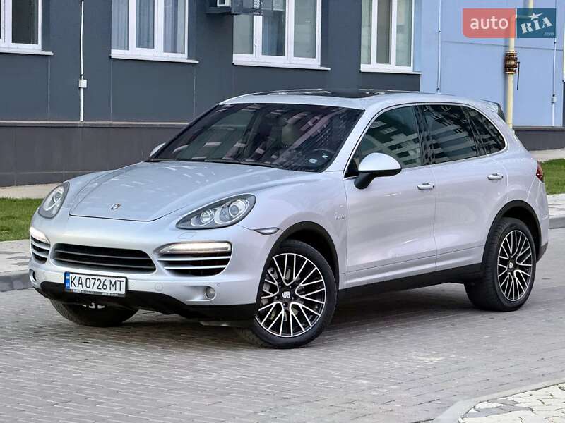 Внедорожник / Кроссовер Porsche Cayenne 2013 в Одессе
