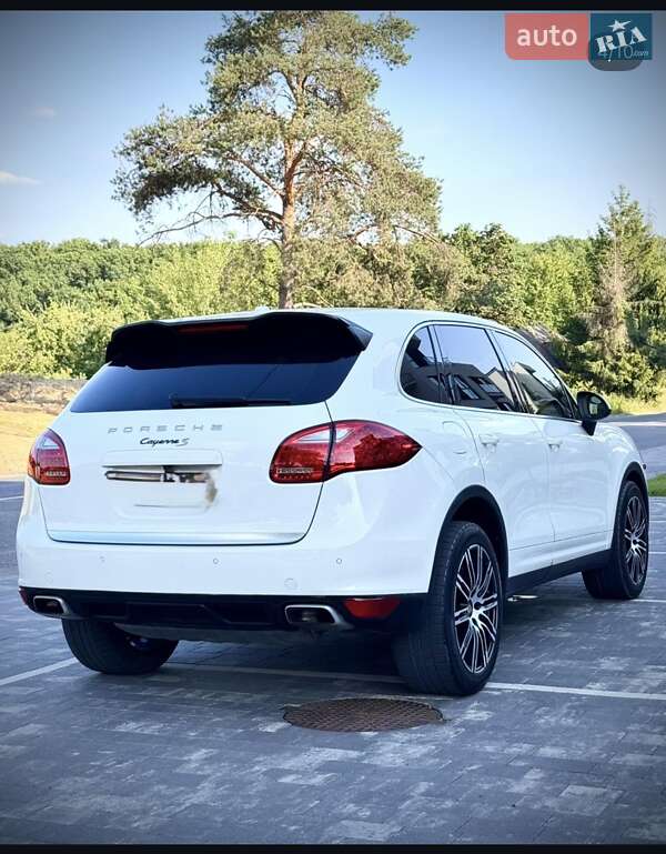 Внедорожник / Кроссовер Porsche Cayenne 2011 в Ужгороде фото 4 Внедорожник / Кроссовер Porsche Cayenne 2011 в Ужгороде