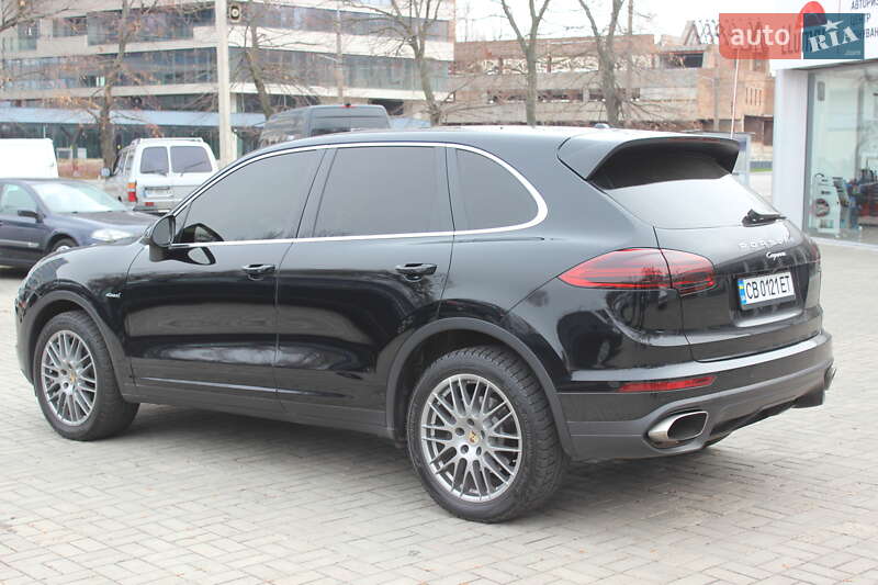 Внедорожник / Кроссовер Porsche Cayenne 2015 в Днепре фото 9 Внедорожник / Кроссовер Porsche Cayenne 2015 в Днепре