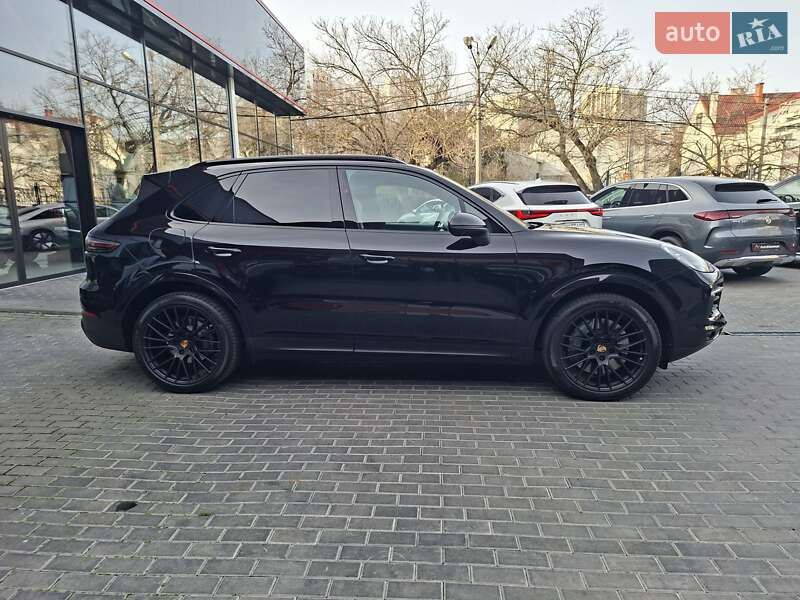 Внедорожник / Кроссовер Porsche Cayenne 2017 в Одессе фото 3 Внедорожник / Кроссовер Porsche Cayenne 2017 в Одессе