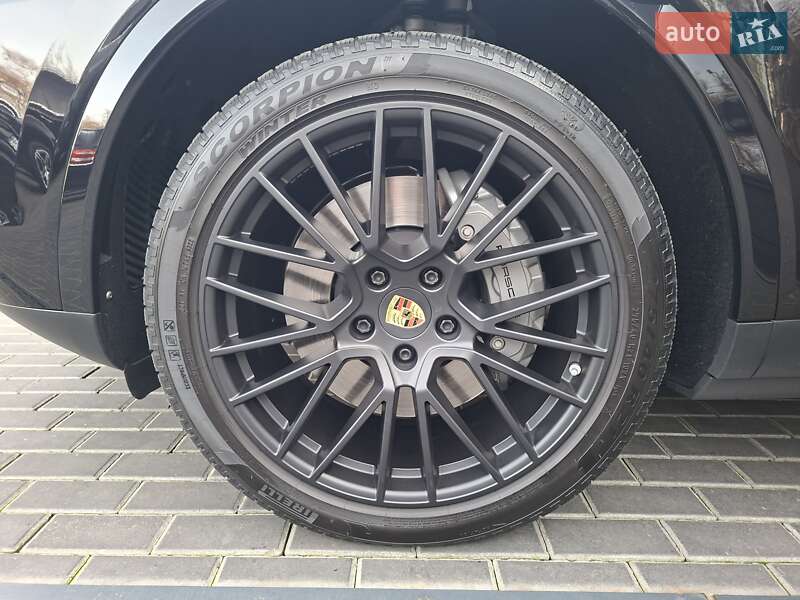 Внедорожник / Кроссовер Porsche Cayenne 2017 в Одессе фото 27 Внедорожник / Кроссовер Porsche Cayenne 2017 в Одессе