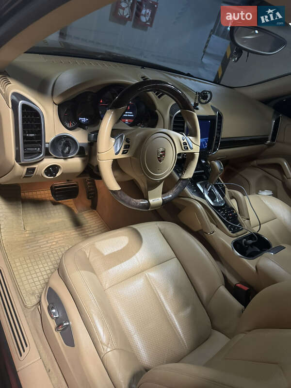 Внедорожник / Кроссовер Porsche Cayenne 2013 в Одессе фото 4 Внедорожник / Кроссовер Porsche Cayenne 2013 в Одессе