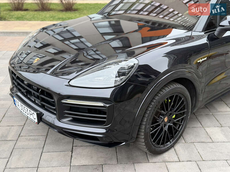 Внедорожник / Кроссовер Porsche Cayenne 2018 в Киеве фото 2 Внедорожник / Кроссовер Porsche Cayenne 2018 в Киеве