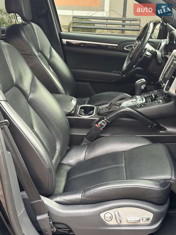 Внедорожник / Кроссовер Porsche Cayenne 2017 в Стрые фото 73 Внедорожник / Кроссовер Porsche Cayenne 2017 в Стрые