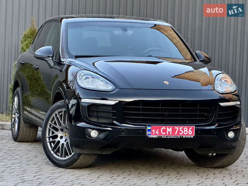 Внедорожник / Кроссовер Porsche Cayenne 2017 в Львове