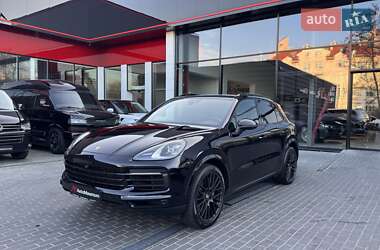 Позашляховик / Кросовер Porsche Cayenne 2017 в Одесі