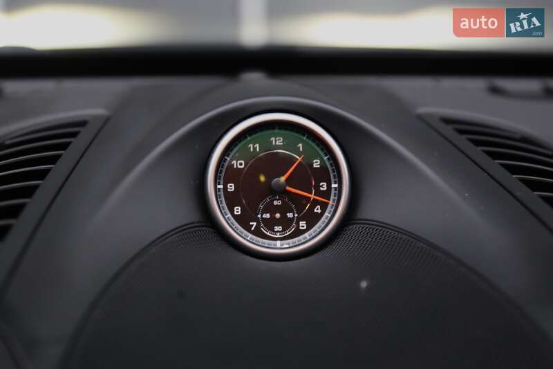 Внедорожник / Кроссовер Porsche Cayenne 2013 в Киеве