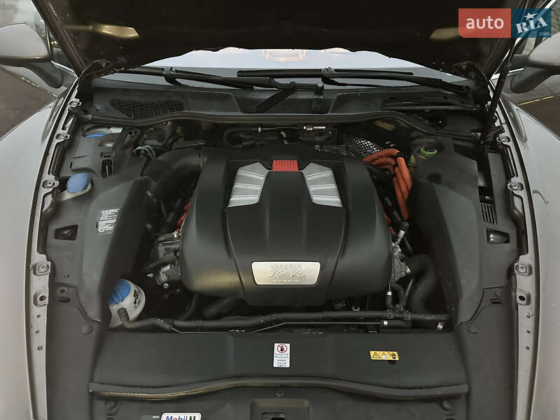 Внедорожник / Кроссовер Porsche Cayenne 2011 в Киеве фото 30 Внедорожник / Кроссовер Porsche Cayenne 2011 в Киеве