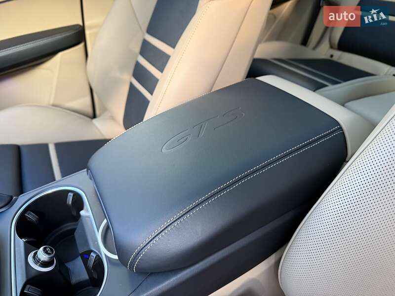 Внедорожник / Кроссовер Porsche Cayenne 2022 в Киеве фото 22 Внедорожник / Кроссовер Porsche Cayenne 2022 в Киеве