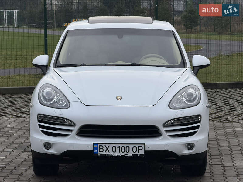 Внедорожник / Кроссовер Porsche Cayenne 2013 в Ивано-Франковске
