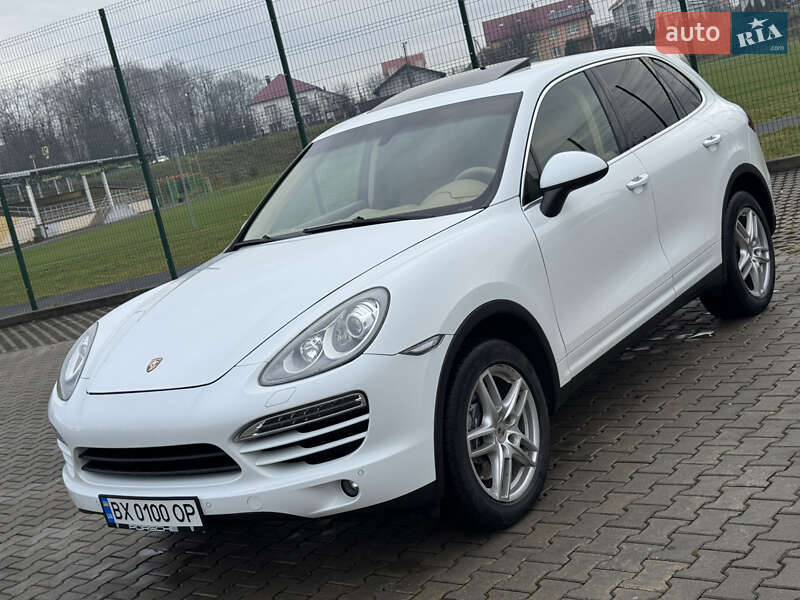 Внедорожник / Кроссовер Porsche Cayenne 2013 в Ивано-Франковске