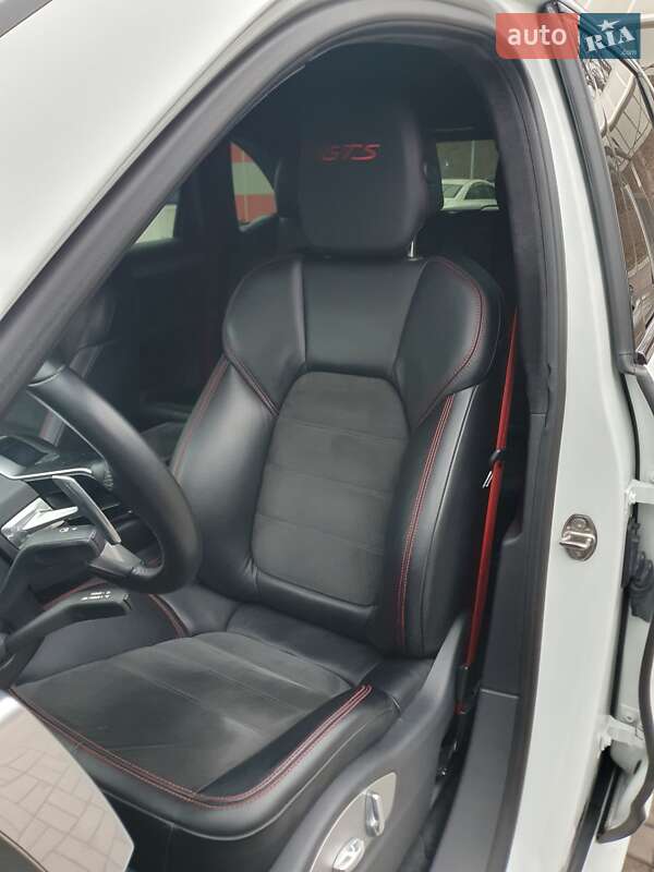 Внедорожник / Кроссовер Porsche Cayenne 2015 в Киеве фото 29 Внедорожник / Кроссовер Porsche Cayenne 2015 в Киеве