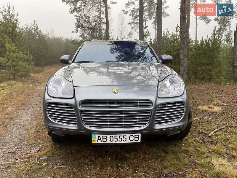 Внедорожник / Кроссовер Porsche Cayenne 2005 в Рокитном