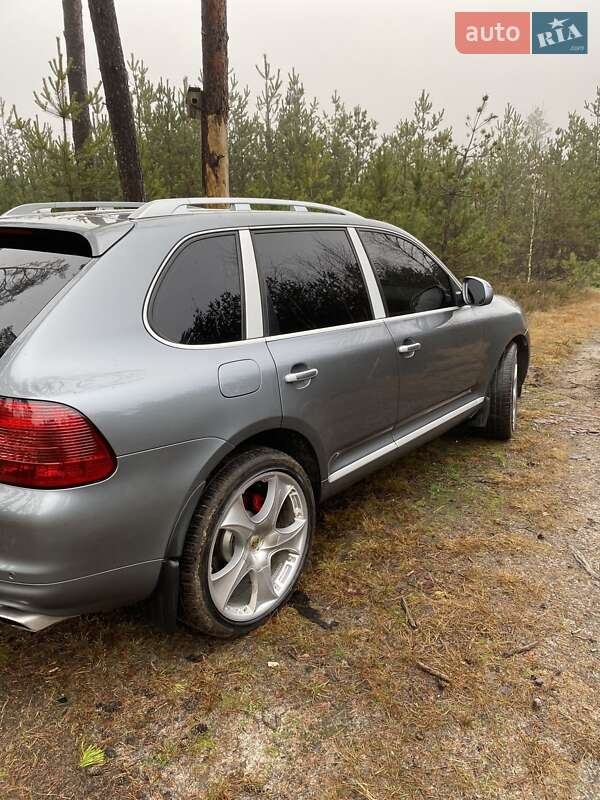 Внедорожник / Кроссовер Porsche Cayenne 2005 в Рокитном