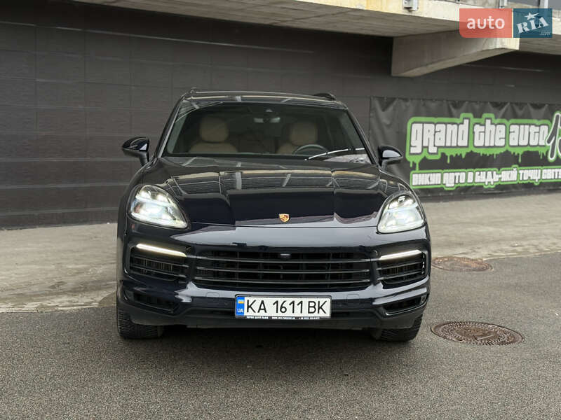 Внедорожник / Кроссовер Porsche Cayenne 2018 в Киеве