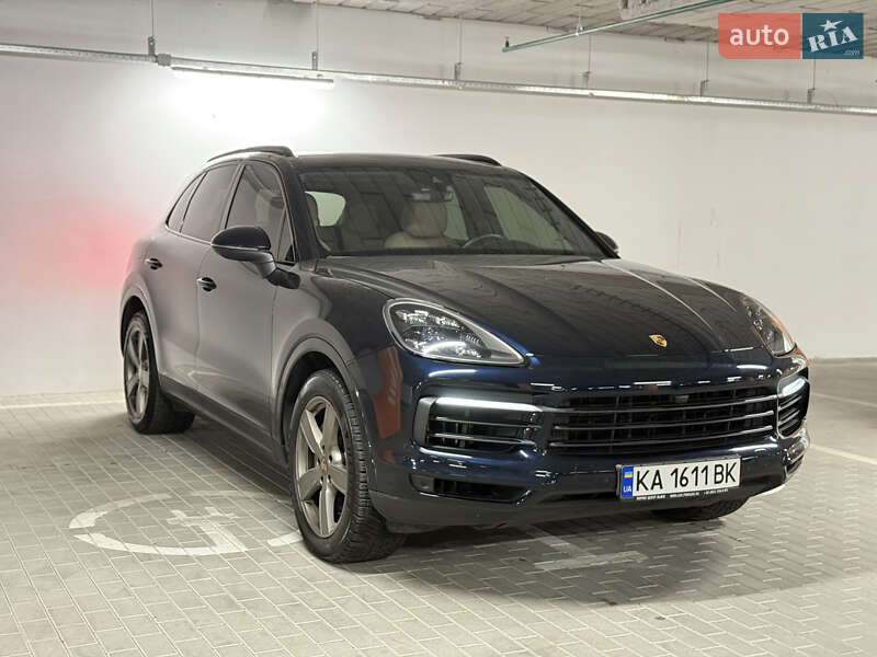 Внедорожник / Кроссовер Porsche Cayenne 2018 в Киеве
