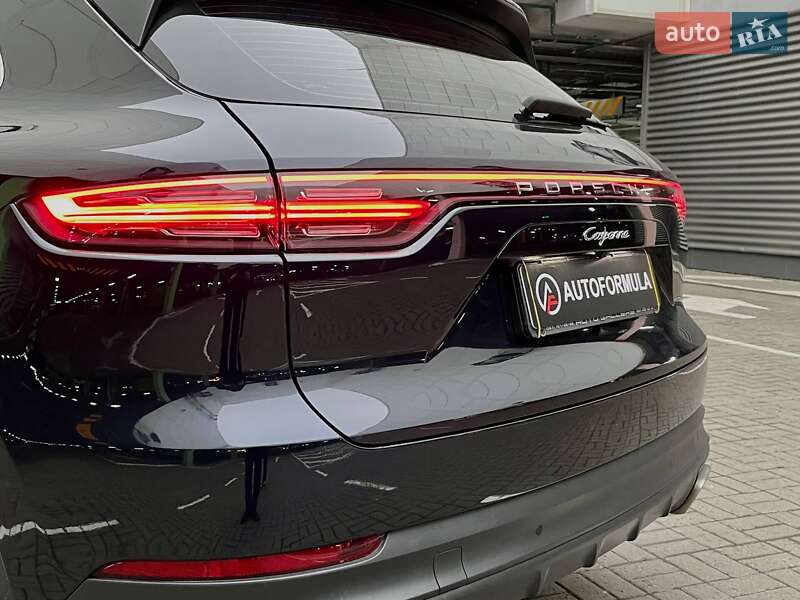 Внедорожник / Кроссовер Porsche Cayenne 2018 в Киеве