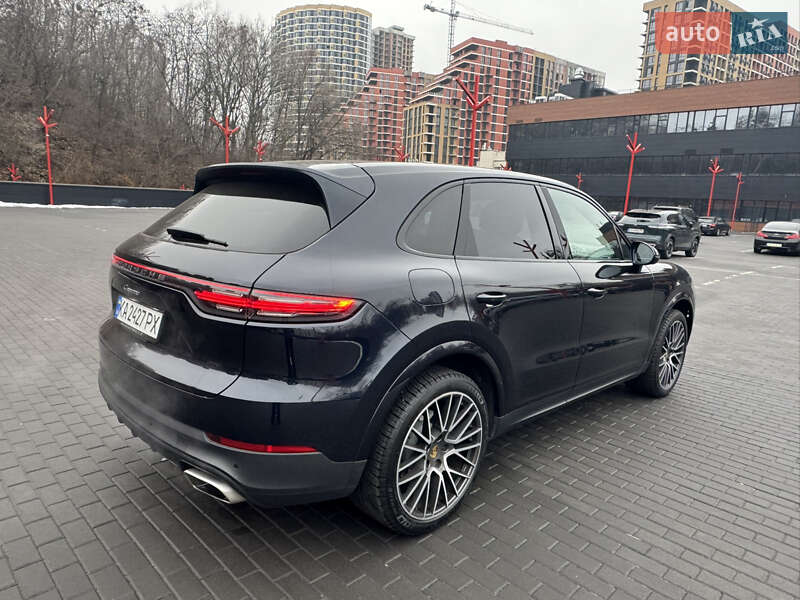 Внедорожник / Кроссовер Porsche Cayenne 2019 в Киеве