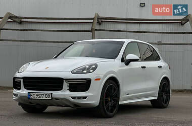 Позашляховик / Кросовер Porsche Cayenne 2016 в Львові