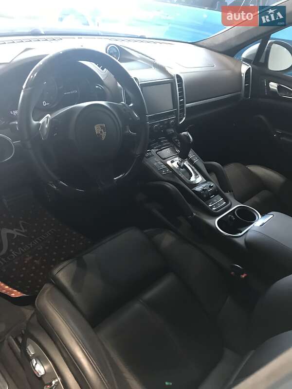 Внедорожник / Кроссовер Porsche Cayenne 2013 в Одессе фото 9 Внедорожник / Кроссовер Porsche Cayenne 2013 в Одессе