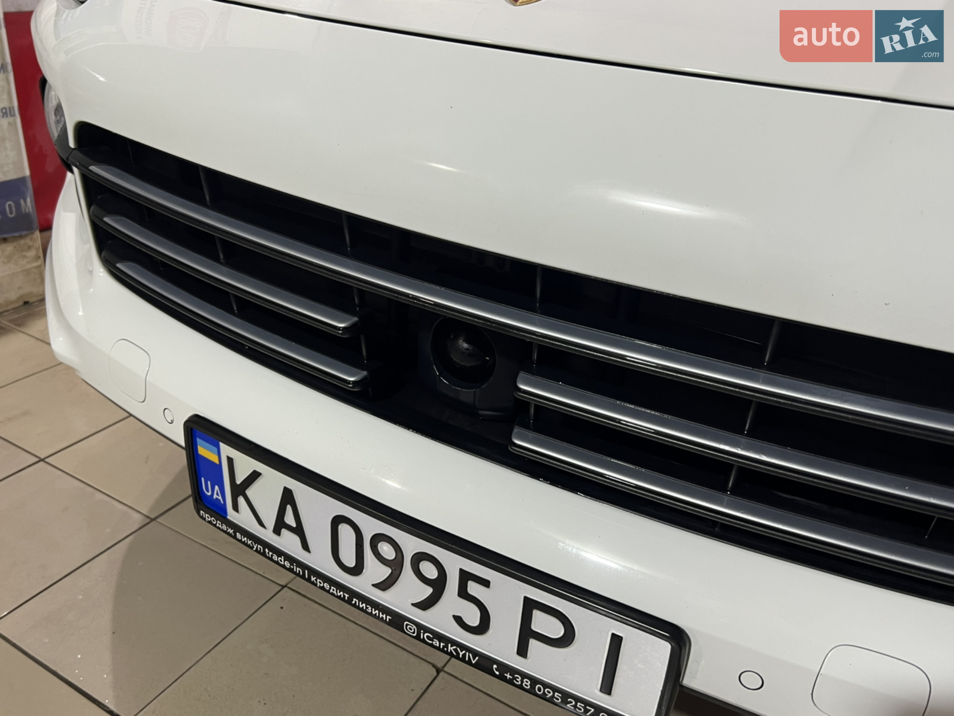 2019 Porsche Cayenne - мініатюра 15