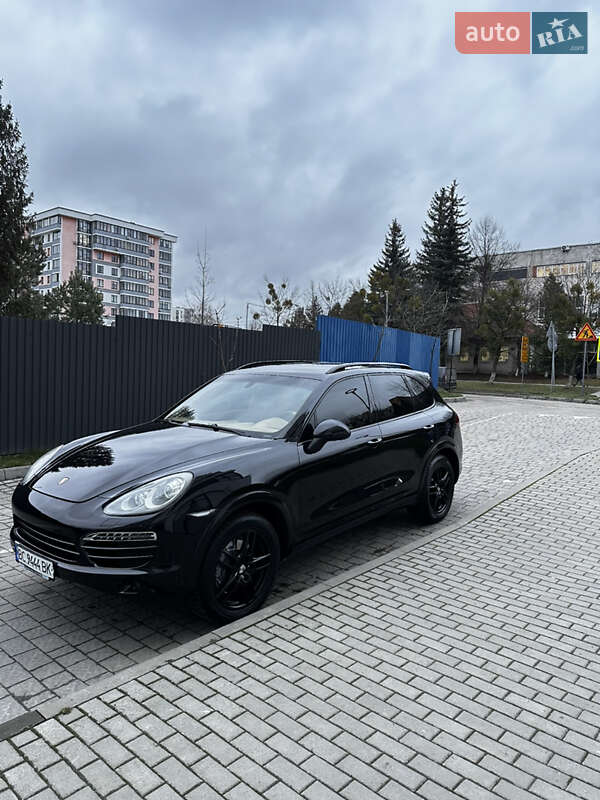 Внедорожник / Кроссовер Porsche Cayenne 2010 в Львове фото 4 Внедорожник / Кроссовер Porsche Cayenne 2010 в Львове