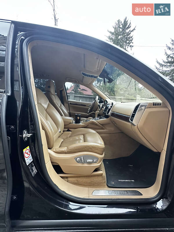Внедорожник / Кроссовер Porsche Cayenne 2010 в Львове фото 6 Внедорожник / Кроссовер Porsche Cayenne 2010 в Львове