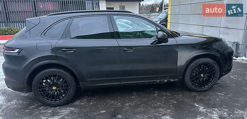Позашляховик / Кросовер Porsche Cayenne 2024 в Києві