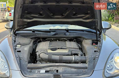 Внедорожник / Кроссовер Porsche Cayenne 2012 в Днепре
