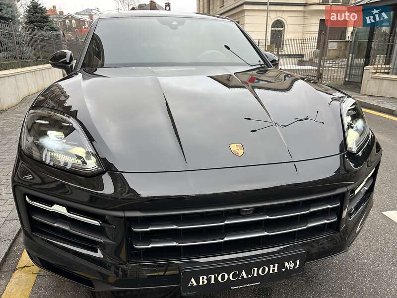 Внедорожник / Кроссовер Porsche Cayenne 2025 в Киеве