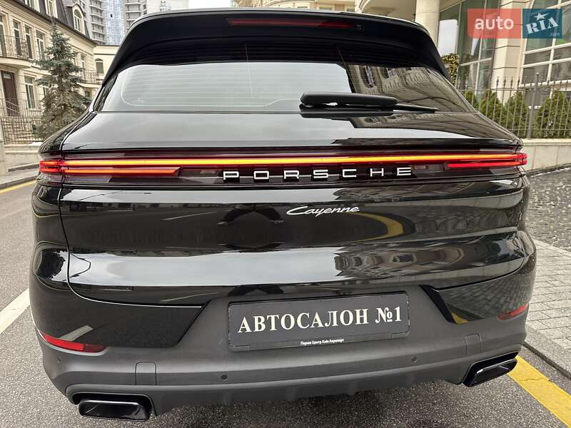 Внедорожник / Кроссовер Porsche Cayenne 2025 в Киеве