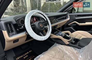 Внедорожник / Кроссовер Porsche Cayenne 2025 в Киеве