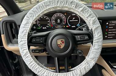 Внедорожник / Кроссовер Porsche Cayenne 2025 в Киеве