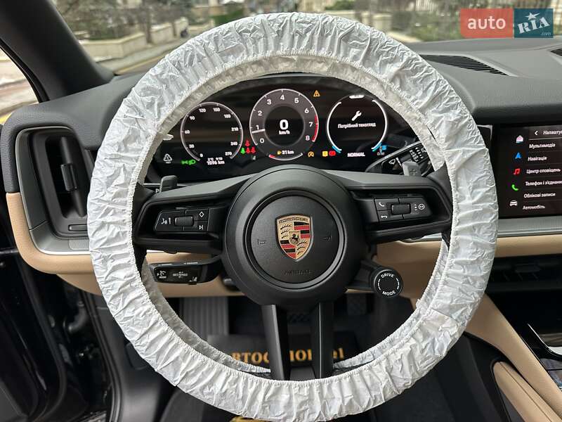 Внедорожник / Кроссовер Porsche Cayenne 2025 в Киеве