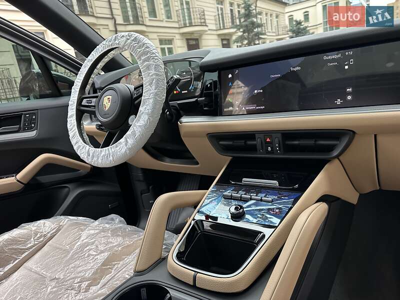Внедорожник / Кроссовер Porsche Cayenne 2025 в Киеве